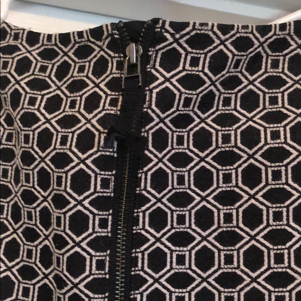 blouses - Picture 6 of 7